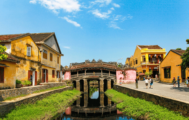 Hành trình Sài Gòn - Hà Nội - Sapa - Lào Cai - Bái Đính - Hạ Long 2